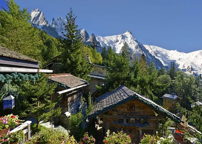 Hotel Les Chalets De Philippe Avec Jacuzzis Privatifs Chamonix